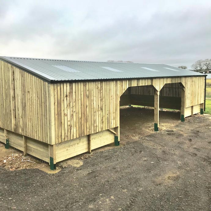 Phil Darby timber framed farm buildings